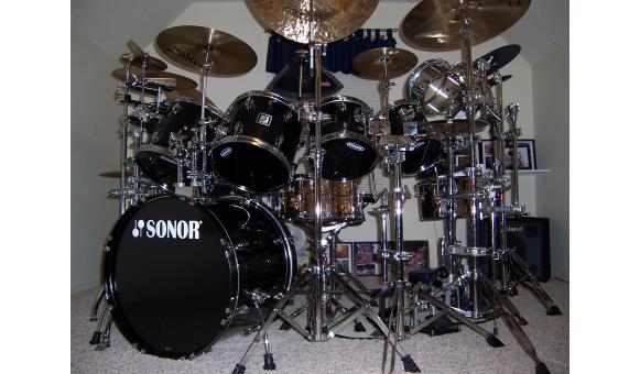 Drum kit replicas and inspirations