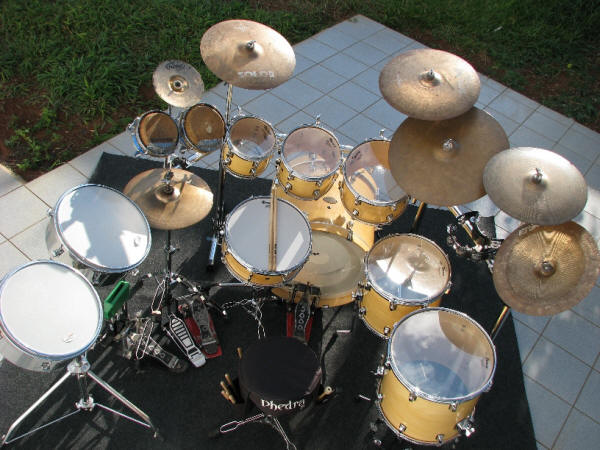 Carlos's kit