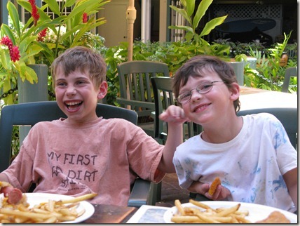 Cameron and Drew laughing it up at lunch